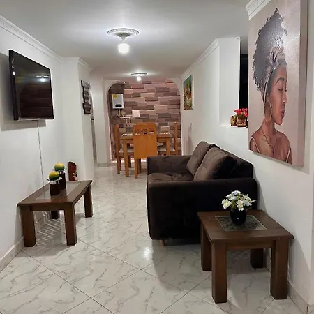 Acogedor Apartamento Cerca Al Centro De Medellin Exterior photo